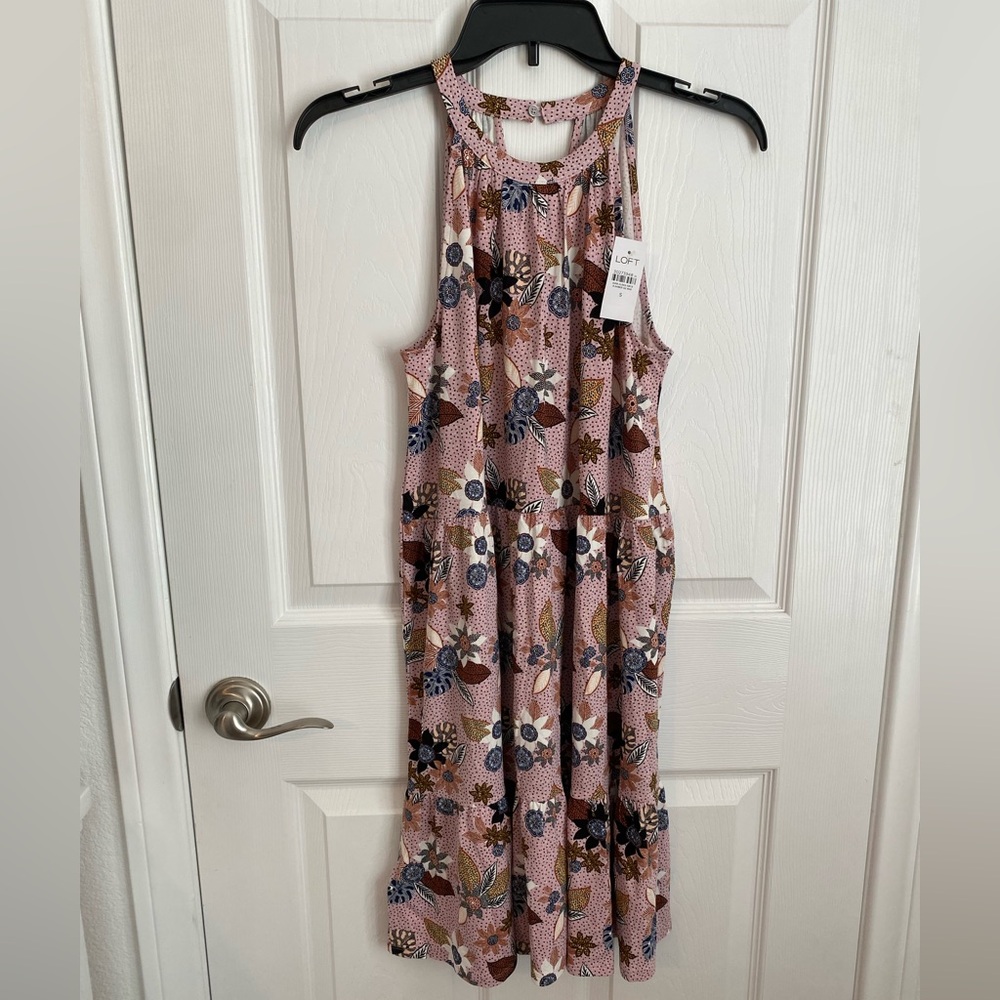 NWT Ann Taylor Loft floral Dress size small